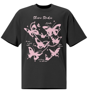 T-shirt Grafica con Farfalle e Catene – Stile Gothic Y2K | SHINO STUDIOS - Nexore